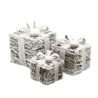 Set Of 3 LED Light Up Christmas Present Boxes | 3 Piece Rattan Snow Topped Light Up Xmas Christmas Gift Boxes | LED Christmas Parcels Christmas Decorations