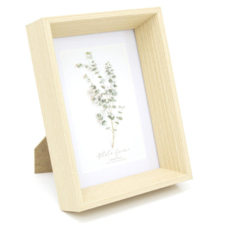 4x6 Eucalyptus Wooden Photo Frame - 6x4 Photo Picture Frame - Freestanding and Wall Mountable 6x4 Picture Frame