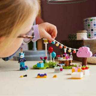 Lego 77046 Animal Crossing Julian's Birthday Party - Includes Julian Minifigure