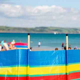 CAROUSSENTIALS: Beach Windbreaks and Wind Shields - Carousel