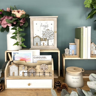 SHABBY CHIC: Our Top Picks to Help Incorporate This Romantic Style - Carousel