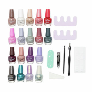 Technic Nail Care Advent Calendar, 24 Day Nail Advent Calendar with 18 Varnishes