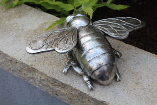 Silver Effect Honey Bee Garden Ornament | Indoor Outdoor Antique Style Bumble Bee Statue | Bee Sculpture Garden Wall Hanging Decorations