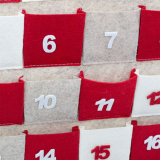 Santa Christmas Advent Calendar | Reusable Felt Fabric 24 Pocket Advent Calendar