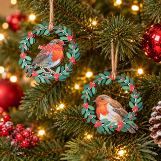 Set of 8 Wooden Robin In Wreath Christmas Tree Decorations, Gisela Graham 5.5cm