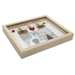 Clothes Line Wooden Box Frame With Pegs For 6 X 4 Photo - Hugs And Kisses