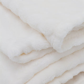 White Plaid Teddy Snug Throw Blanket | Super Soft Luxury Fleece Throw Blanket | Sofa Bed Plush Blanket 160 x 130cm