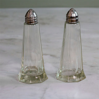 Classic Glass Lighthouse Salt & Pepper Shakers | 2-Piece Salt And Pepper Pots