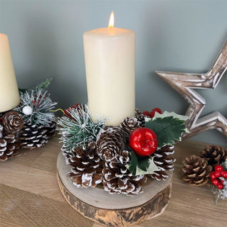 Christmas Wreath Advent Candle Holder | Berry & Pinecone Candle Holder - 15cm