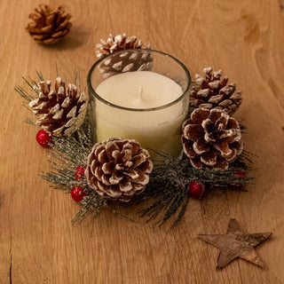 Christmas Wreath Scented Fragranced Candle Pot Ornament ~ Xmas Table Centrepiece Decoration