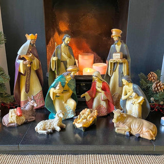 Deluxe Christmas Nativity Set - Extra Large Luxury Traditional Crib Scene With 10 Beautiful Detailed Figures