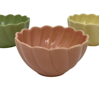 Set of 3 Scalloped Ceramic Bowls, 9.5x5cm Small Dip Snack Bowls Tapas Dishes