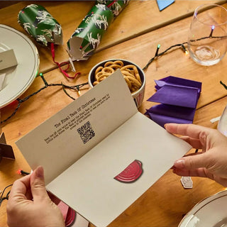 Taskmaster 2025 Christmas Crackers Pack of 6 with Original Tasks and Trophy