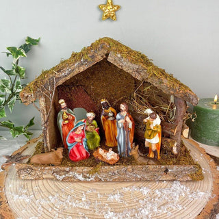 Traditional Nativity Set With 9 Detailed Figurines