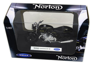 Welly Diecast Officially Licenced 1:18 Scale Motorbike Model ~ Norton Commando 961 SE
